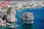 Panorama rocher de Bonifacio en Corse (Crédit : SweetLouise)