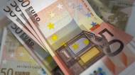 Des billets de 50 euros (Crédit : Cosmix)