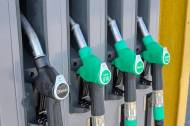 Plusieurs choix de carburant sur un pompe de station-service (Crédit : Planet_fox)