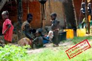 Une famille africaine à Guinée-Bissau (Crédit : ValeriaRodrigues)