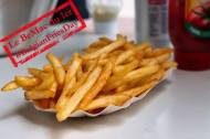 Journée internationale de la frite belge avec des frites ketchup