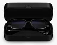 Lunettes AR de Snapchat dans leur boitier (Crédit : capture newsroom Snap)